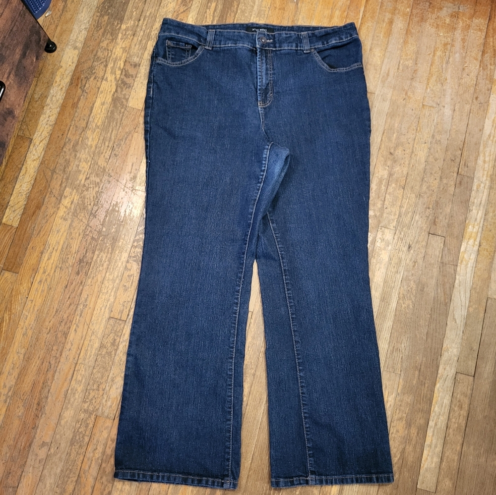Nine West Women's Plus Size 20  Jeans Straight Leg Dark Blue Wash Denim